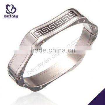 China Manufacturer 2015 latest stainless steel lion bracelet