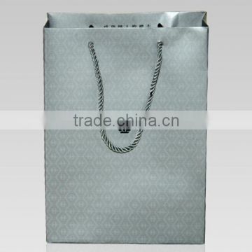 High quality thermoprint paper gift/Clothes/Jewelry/ Cosmetic bag custom made shopping bags