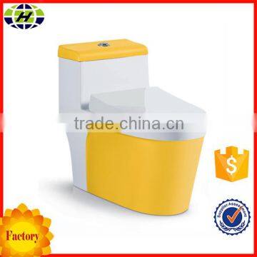 Well Quality Ceramic Bowl Yellow Toilet