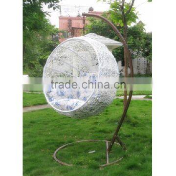 Flower Rattan Hanging Chair photo-3