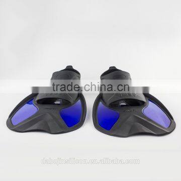 China Manufactory Swimming Equipment Diving Fins Diving Silicone Fins photo-2