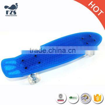 HSJ257 Bulk Rechargeable Longboard Skateboard Plastic Element Skateboard Wholesale photo-2