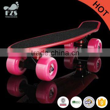 HSJ249 New PP Plastic Cruiser Skateboards for Kids Banana Fish Board photo-4