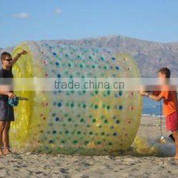 2013 crazy inflatable floating water wheel/ inflatable water floating