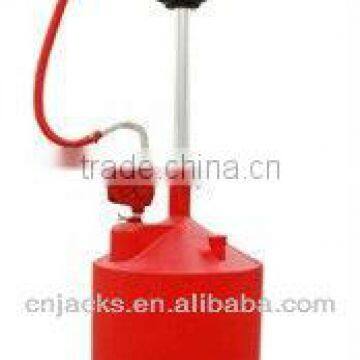 Oil Drainer Plastic 18 gal. with manual pump