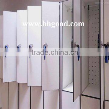 white key storage lockers