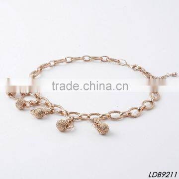 Gold texture metal chain link bracelet