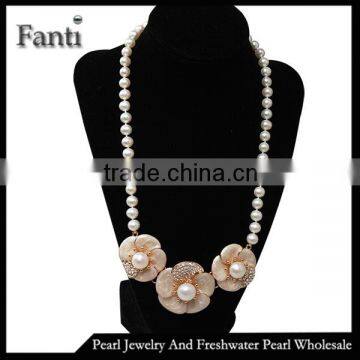 Korean pearl necklace latest flower design freshwater pearl long necklace