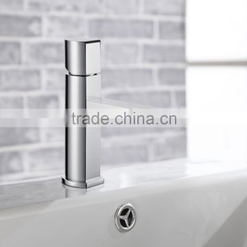 Chrome Basin Mounted CUPC and UPC Cartridage Facuets