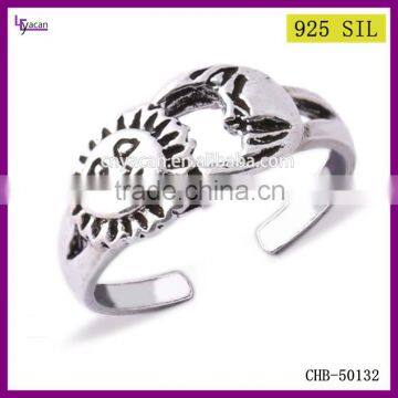 Custom Jewelry Fashion Engagement 925 Sterling Silver Vintage Indian Ladies Gold Finger Ring