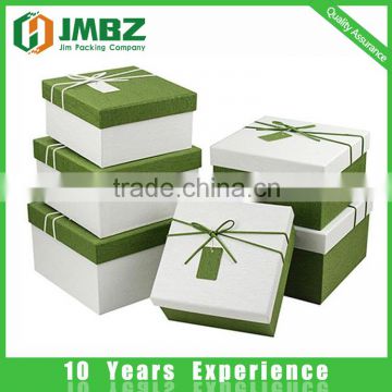 Fee Sample Rigid Gift Cardboard christmas paper Box with lid