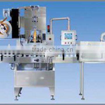 Shrinkable labeling machine