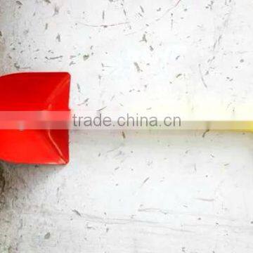 518 Shovel With Wooden Handle photo-3