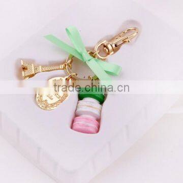 High Quanlity Fashion Key Chain Boutique in Paris, France Eiffel Tower Cake Influx of Goods Macarons Metal Keychain With Box photo-2