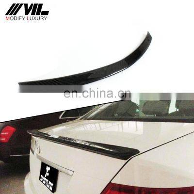 Car Parts Carbon Fiber Rear Trunk Spoiler for Mercedes Ben z W204 AMG