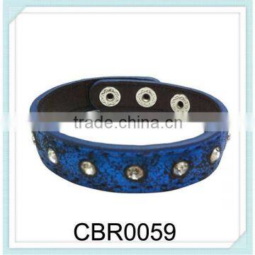 2015Fashion jewelry PU leather bangles handmade press Snapphire fashion crystal leather bracelet jewelry,leather bracelet bangle