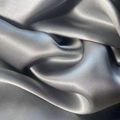 Seda batida, seda de bolor e crepe de Xangai