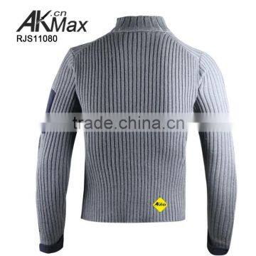 Government Issue Military Wool Sweater For Outdoor Use photo-3