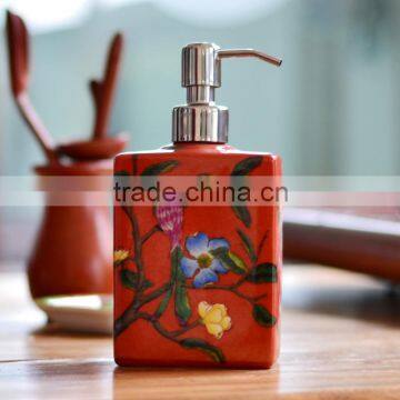 Traditional Hand Painted Ceramic Liquid Soap Dispenser/Bathroom accessory