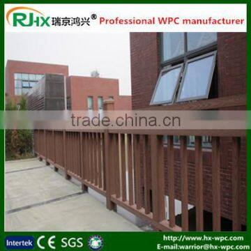 2016 new tech anti-uv wood composite fence with easy installation/wood composite decking fence