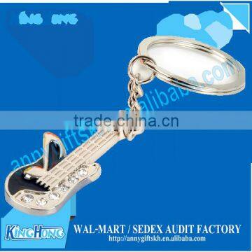 Wholesale mini tool guitar shape keychain decorations