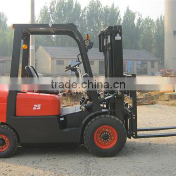 Capacity 2.5T Four-wheel Drive Counterbalanced China Diesel Forklift Truck photo-5