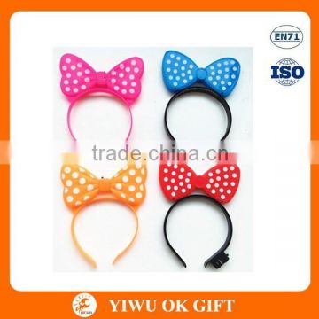 led flashing polka dot Minnie Mouse headband with bow