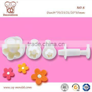 Flower plastic cookie cutter, cake decoration plunger cutter