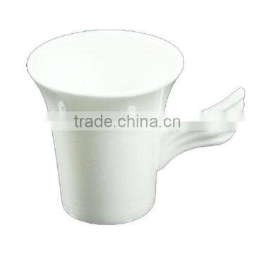 GRS customized white ceramic angle wing handle mug