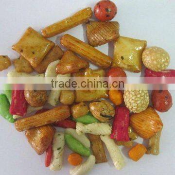 Crispy rice crackers/rice cracker coated peanuts/ rice cracker price
