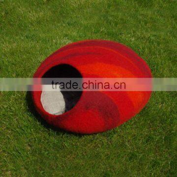 2017 New Handmade Wool Felt Cat Cave Bed for Hanging on the Tree photo-2