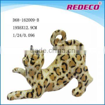 Decorative resin cat sculpture