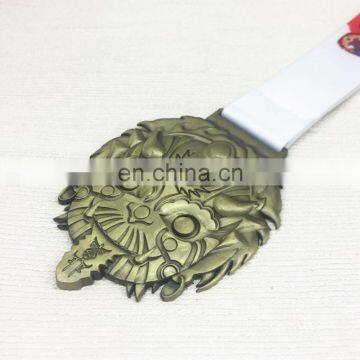 Antique brass medal souvenir medal