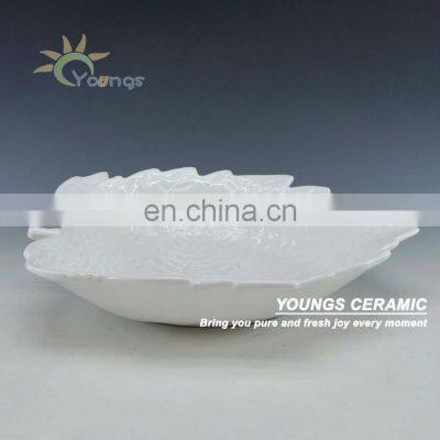 White Chinese Ceramic Hand Painted Crafts Leaf shaped Food or Dry Fruit Tray