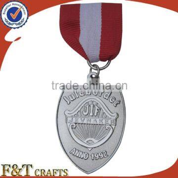 Fashion custom-made metal silver medallion