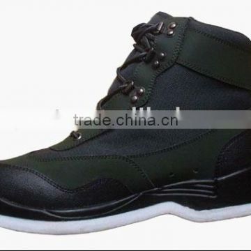 2013 New Leather Anti-slip PU and Felt Outsole Wading Shoes 16258