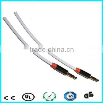 White 2m 3.5mm 3-pole plug aux cable gold-plated