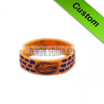 Silicone wrist band custom logo and Silicone wrist band customized or silicone wrist band customised