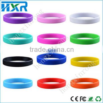 New fashion design silicone rubber ball bracelets cheap custom silicone bracelets