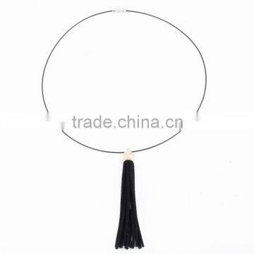 Fashion Design Charm Necklaces Onament Thin Black Chain Turnbuckle Big Bunch Tassel Pendant Chain Necklaces For Women Costume