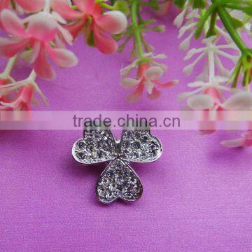 Custom four leaf clover diamond brooch in bulk wholesale in guangzhou