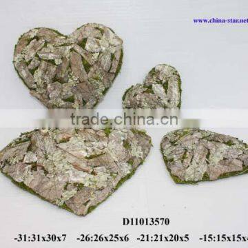 moss heart decoration for wedding