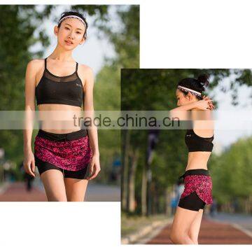Directly Sale Women Double-deck Waistband Yoga Training Shorts photo-5