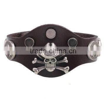 XP-LB-6111 Factory direct wholesale Genuine leather Bracelet jewelry nail rivet skull leather bracelet for men