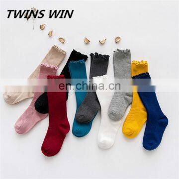 Yiwu 2018 Low MOQ Customized logo Wholesale winter warm fashion waterproof comfortable soft cotton socks