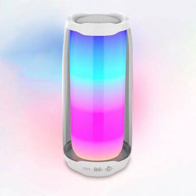 Multiform portable neo subwoofer Retro Style Mp3 Player Bluetooth Music BT car speaker rechargeable Travel Music Player