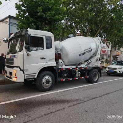 Mining Concrete Mixing Transport Truck 2m³ 4m³ 6m³ Wet Braking Mining Safety Certification