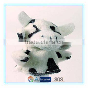 Custom finger puppet plush toy cow design