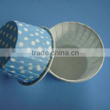 Blue polka dot Pleated Candy cups / nuts cups/Baking Cups from China