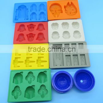 Wholesale ready-made FDA food grade bpa free wars lego star cartoon characters candy ice chocolate jelly molds silicone